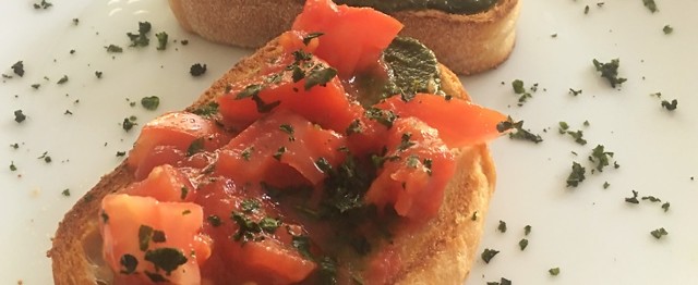Tomato <span class='highlight'>and</span> Basil Bruschetta image