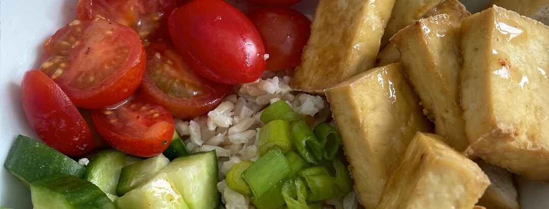 photo of tofu tomato cucumber chives and rice