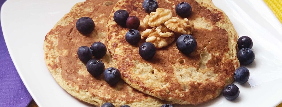 Low FODMAP Banana Protein Pancakes with blueberries